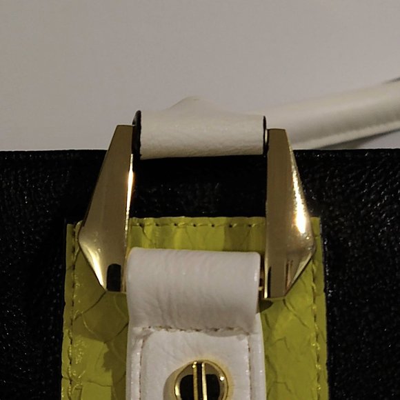 Steve Madden Medium Tri-Color Zip Top Tote - Picture 3 of 11